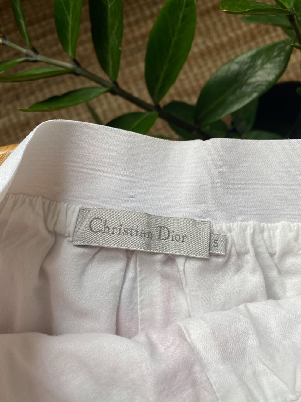 Шорты Christian Dior, 110