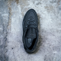 Adidas Ozelia • Black
