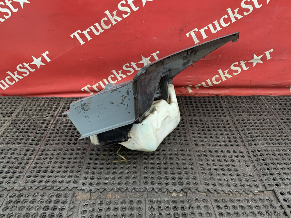 Корпус подножек левый