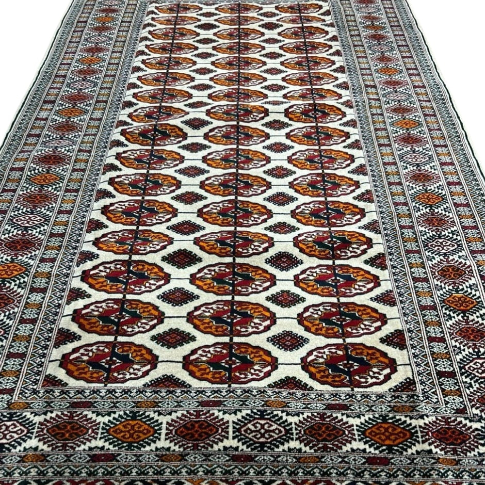 Teke 130 x 215 см