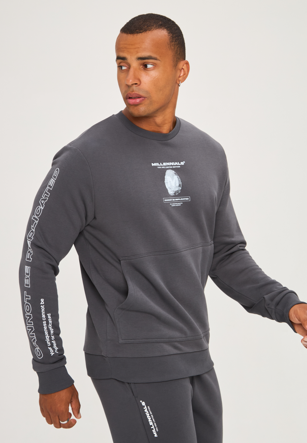 Костюм спортивный серый GREY SUIT