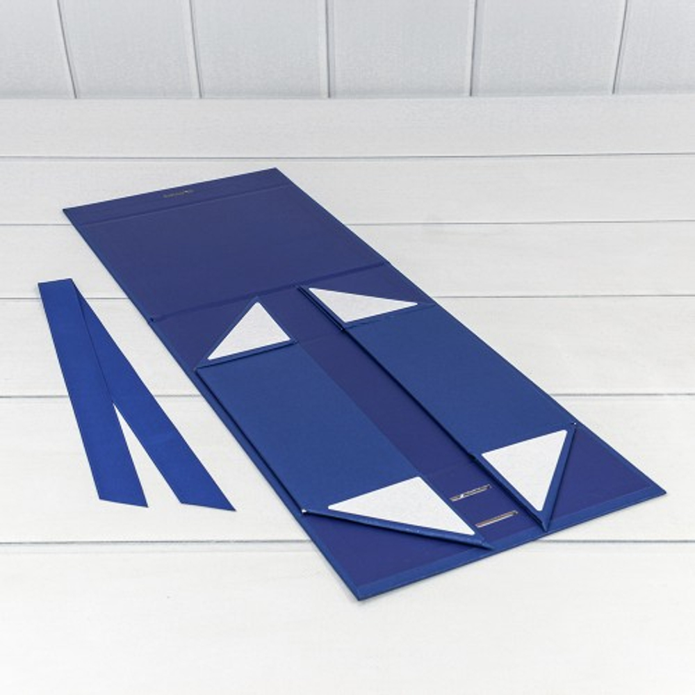 Коробка сборная 20х18х18 см на магнитах (Синий)