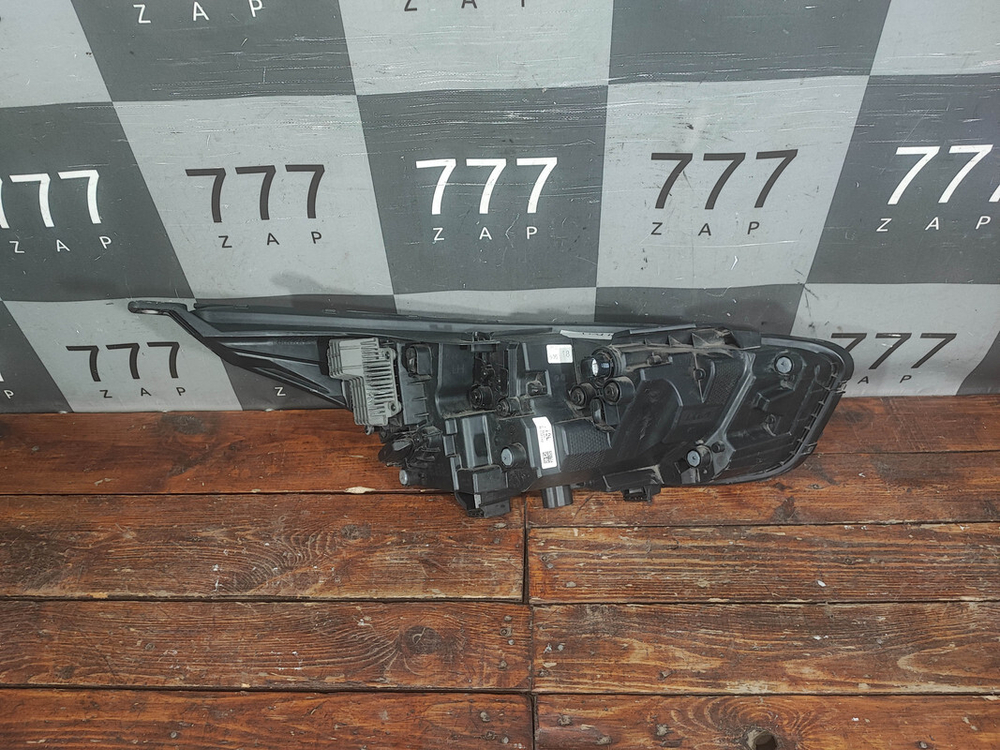 Фара левая LED Kia Cerato 4 (BD) 21-нв Б/У Оригинал 92101M6700