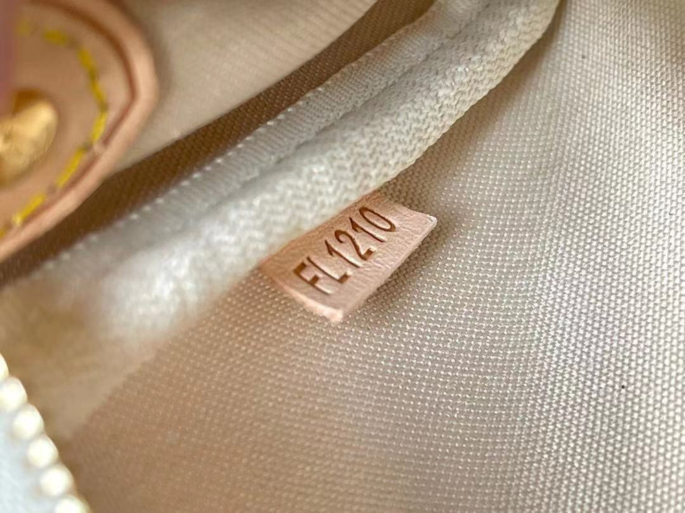 Louis Vuitton Eva