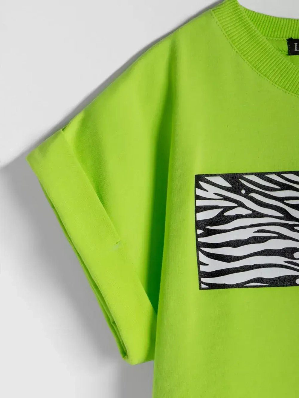 Костюм для девочки на осень