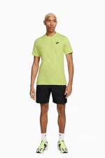 Футболка Nike Sportswear Club - зеленый