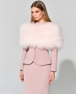 Приталенный жакет из итальянского крепа с меховой отделкой