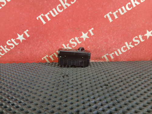 Переключатель блокировки дифференциала 2017г.