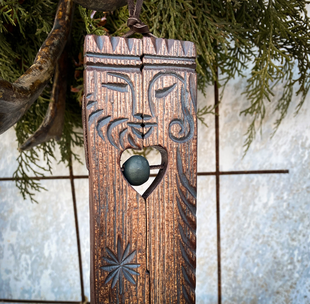 Панно щепное "Обь" (талисман любви)