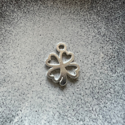 Подвеска четырёхлистный клевер. Фурнитура для изготовления украшений и аксессуаров.