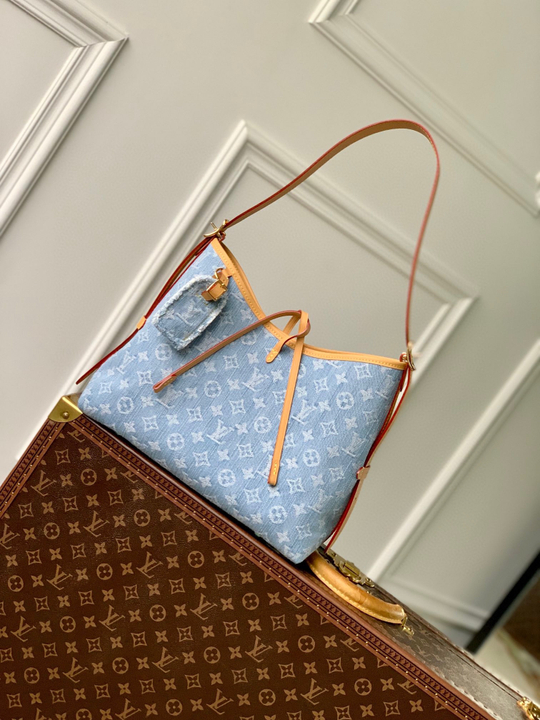 Louis Vuitton CarryAll PM