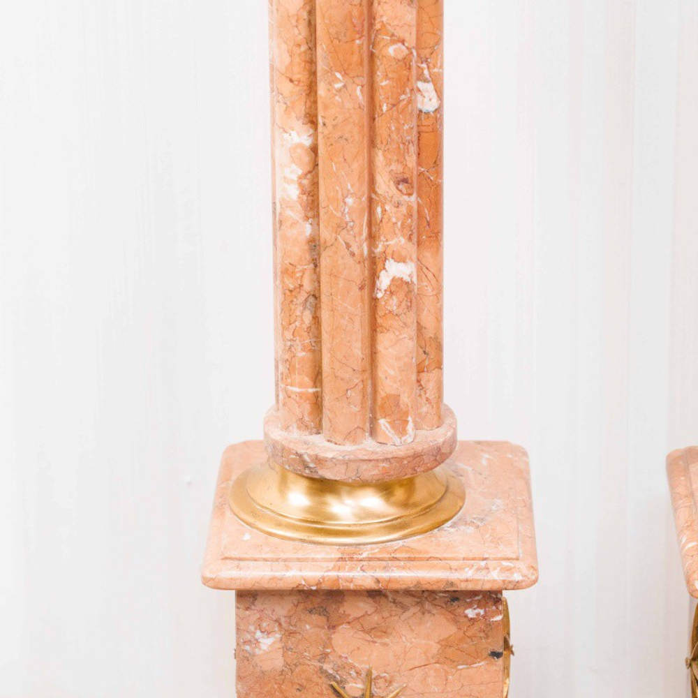 Мраморные колонны