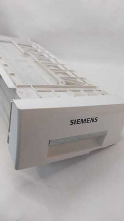 1 Контейнер для конденсата для сушильных машин Siemens б/у