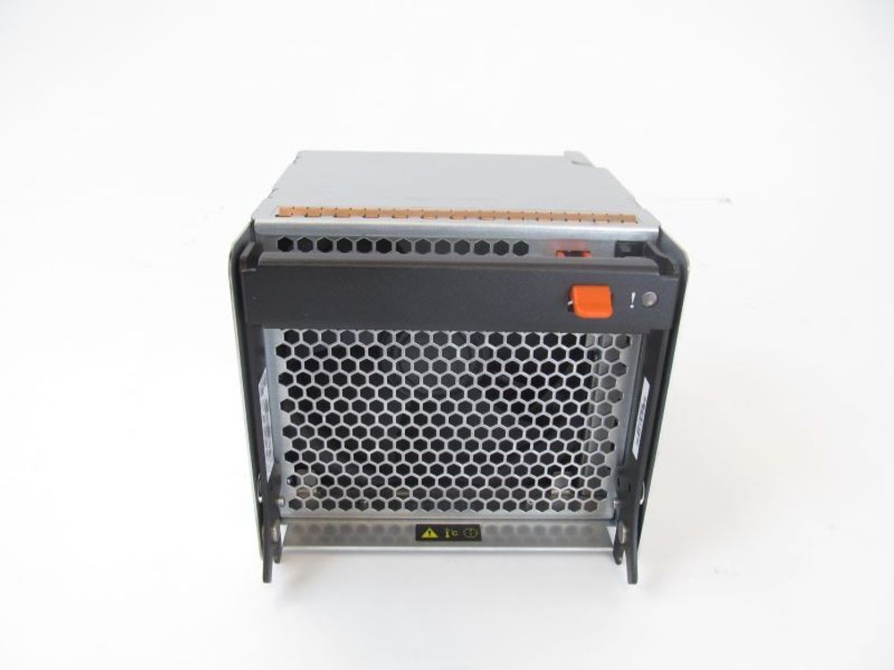 Система охлаждения NetApp FAS32XX Front Fan Assembly X8535-R6