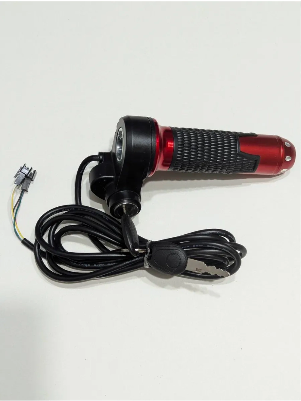 +t Ручка газа для электровелосипеда, самоката с замком (красный матовый)