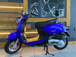 Скутер Retro - 150cc  (replika Yamaha Vino)