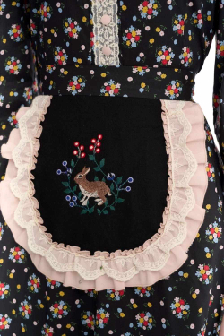 Фартук с кроликом черный