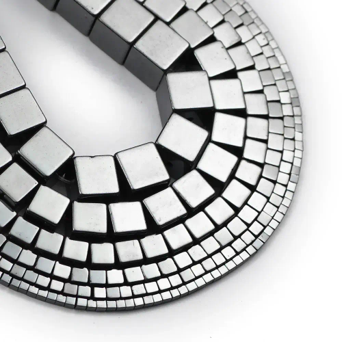 Гематит бусины кубик 2,2/3/4/6/8 мм, на нитке 38 см, цвет: Черный