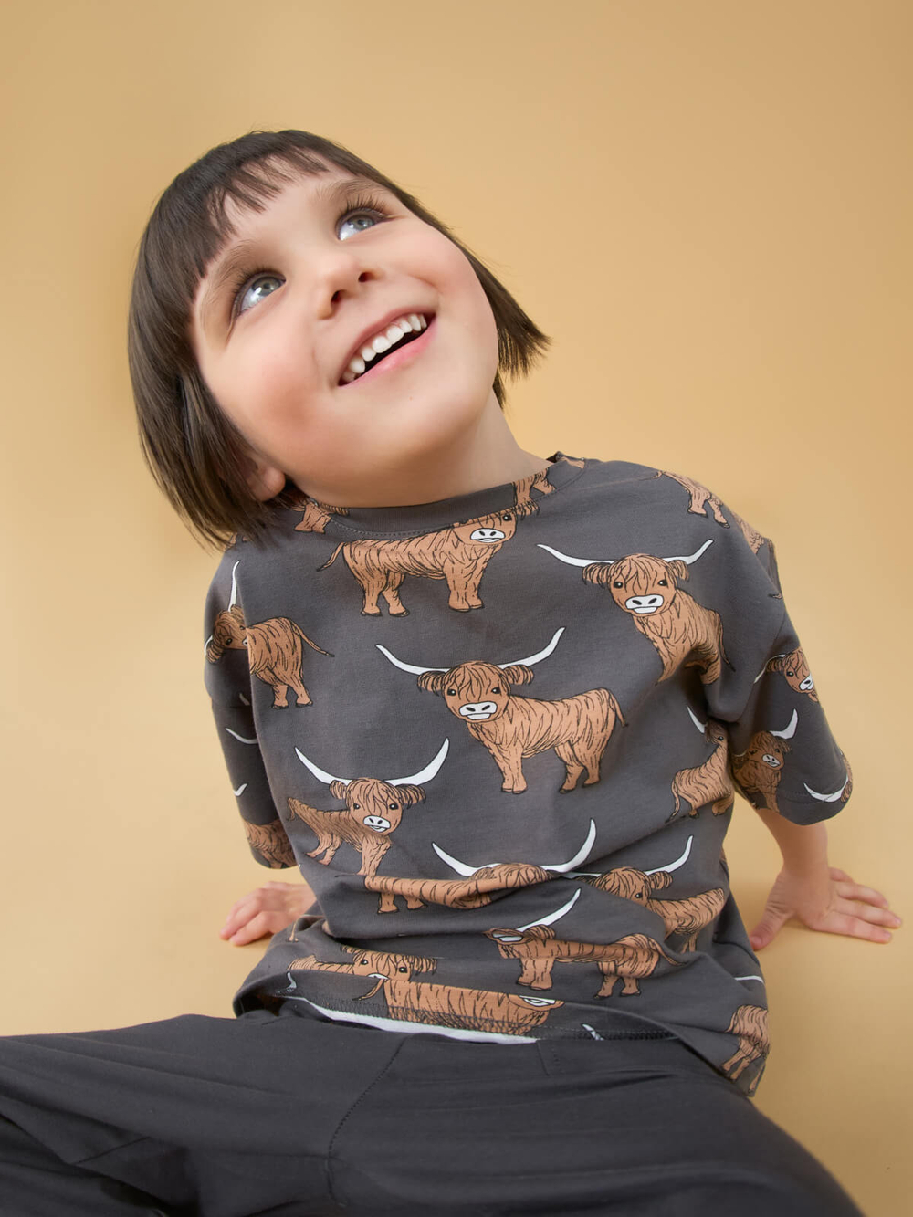 Футболка оверсайз Mjölk Бычки