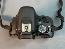 Canon EOS 100D Kit EF-S 18-55mm F3.5-5.6 IS STM 13.815 кадров