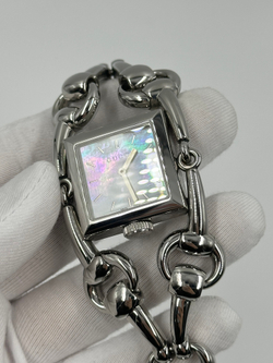 Часы Gucci Signoria