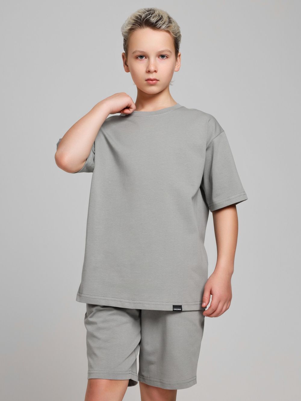 Костюм для мальчика Азарт-2 Виотекс СЕРЫЙ