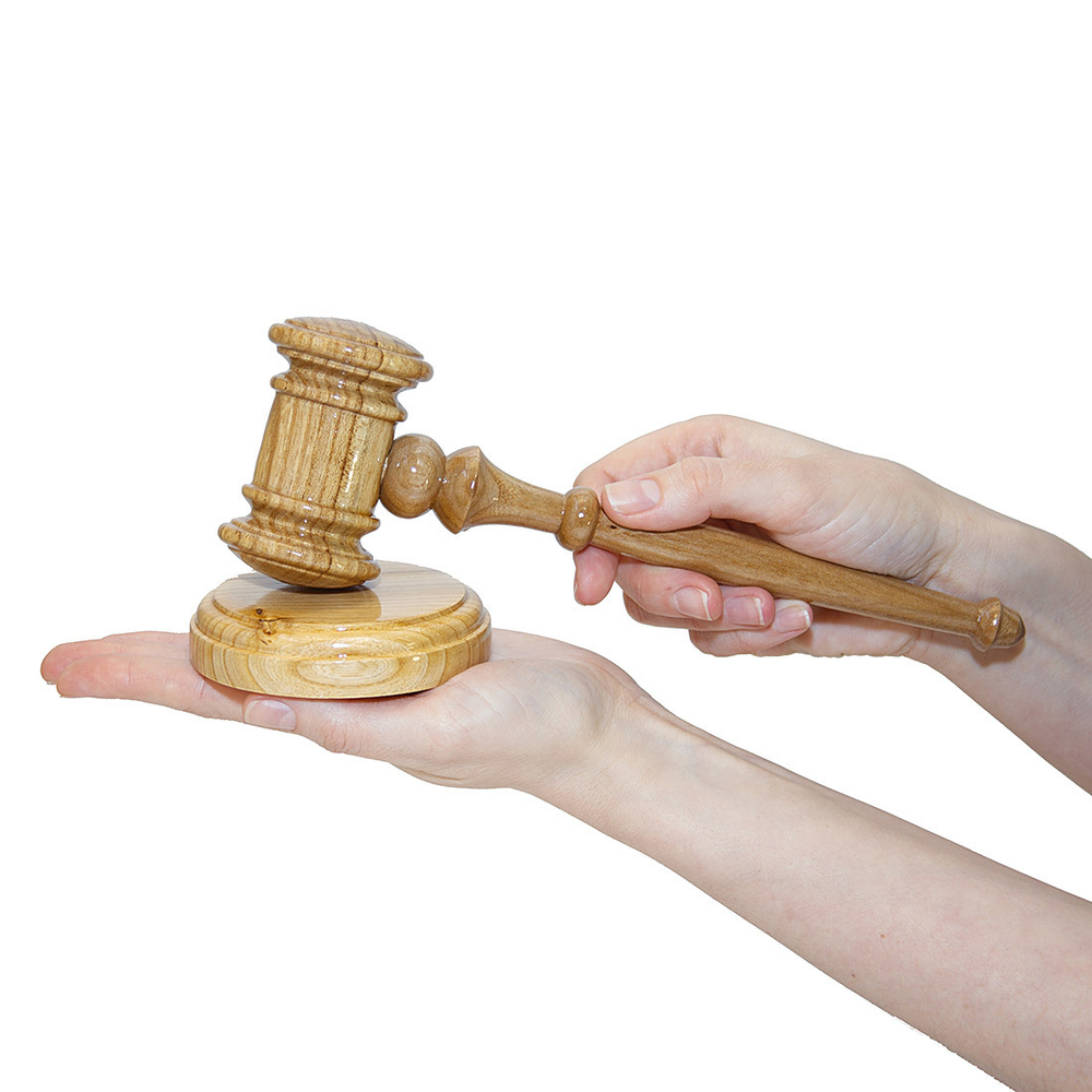 Деревянный молоток судьи (аукционный молоток) из древесины вяза. wg4