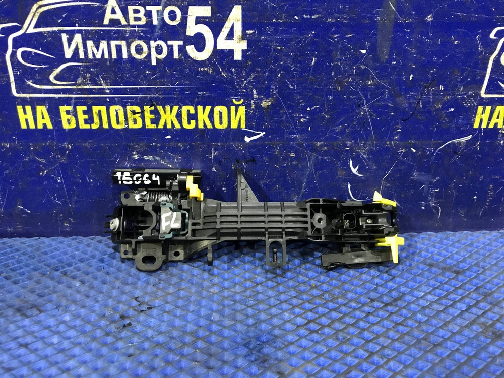 Ручка двери передней левой внешняя SUBARU LEVORG 2014-2020