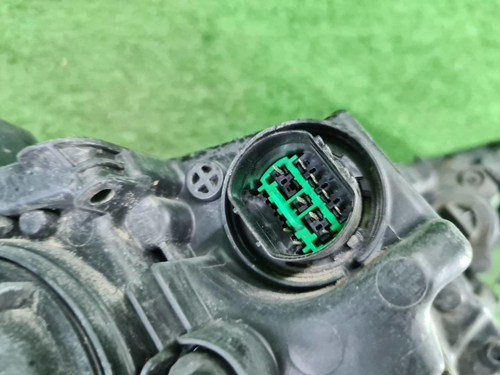 Битая Фара левая Hyundai Solaris 2 (2020-н.в.) галоген