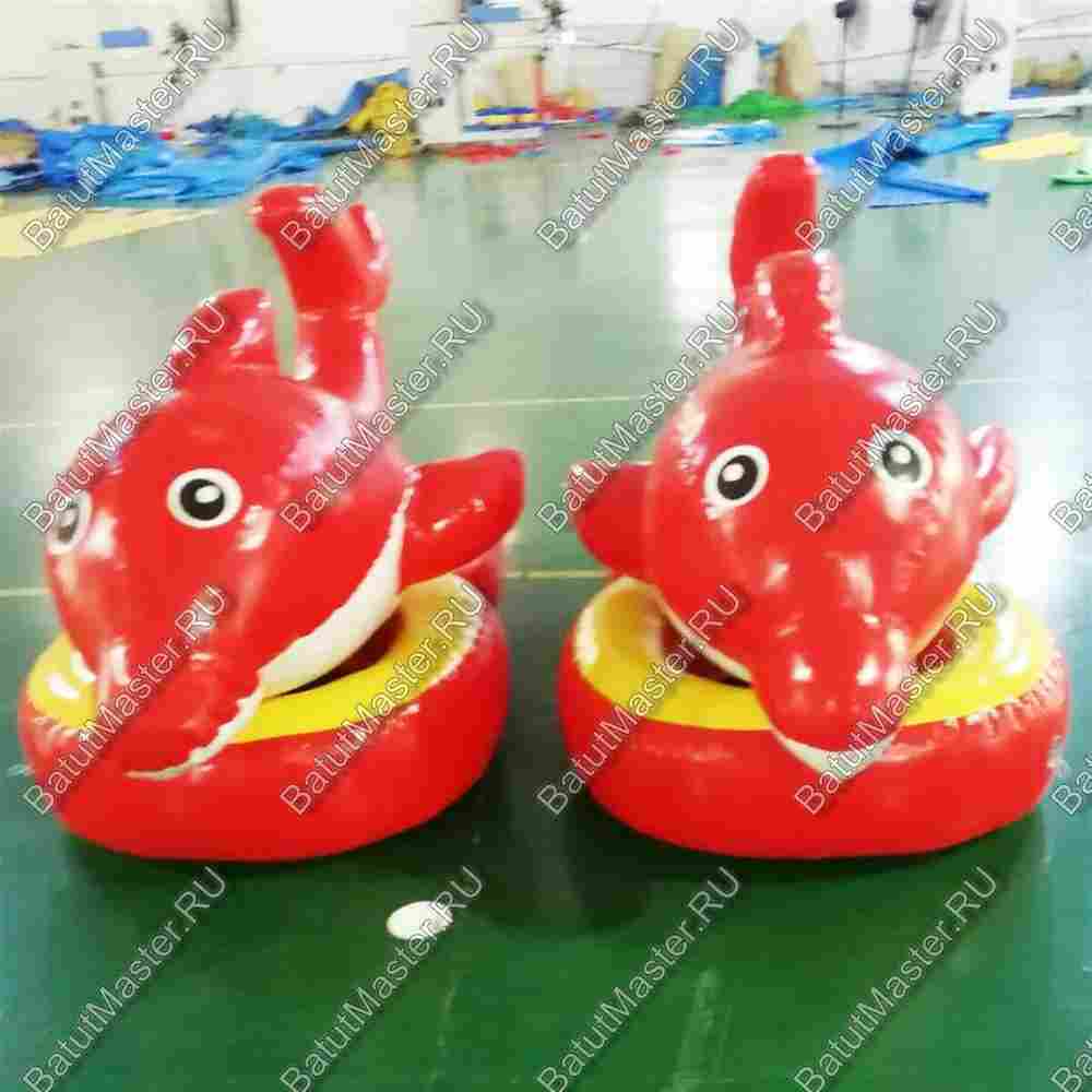 Надувной водный аттракцион "Красный дельфин" 2*1,3*0,6 м