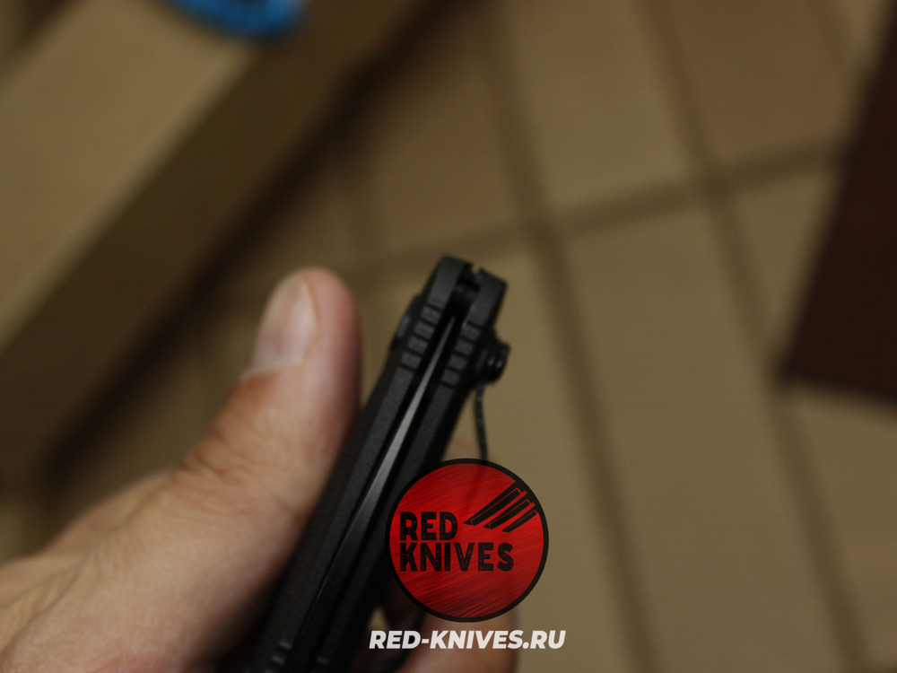 Нож Benchmade 556 Griptilian Mini - черный нейлон, клинок черный RK/Н42