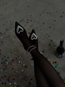 Туфли из нейлона