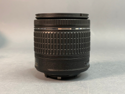 Nikon D5300 Kit 18-55mm 4900 кадров