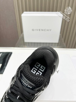 Кроссовки Givenchy