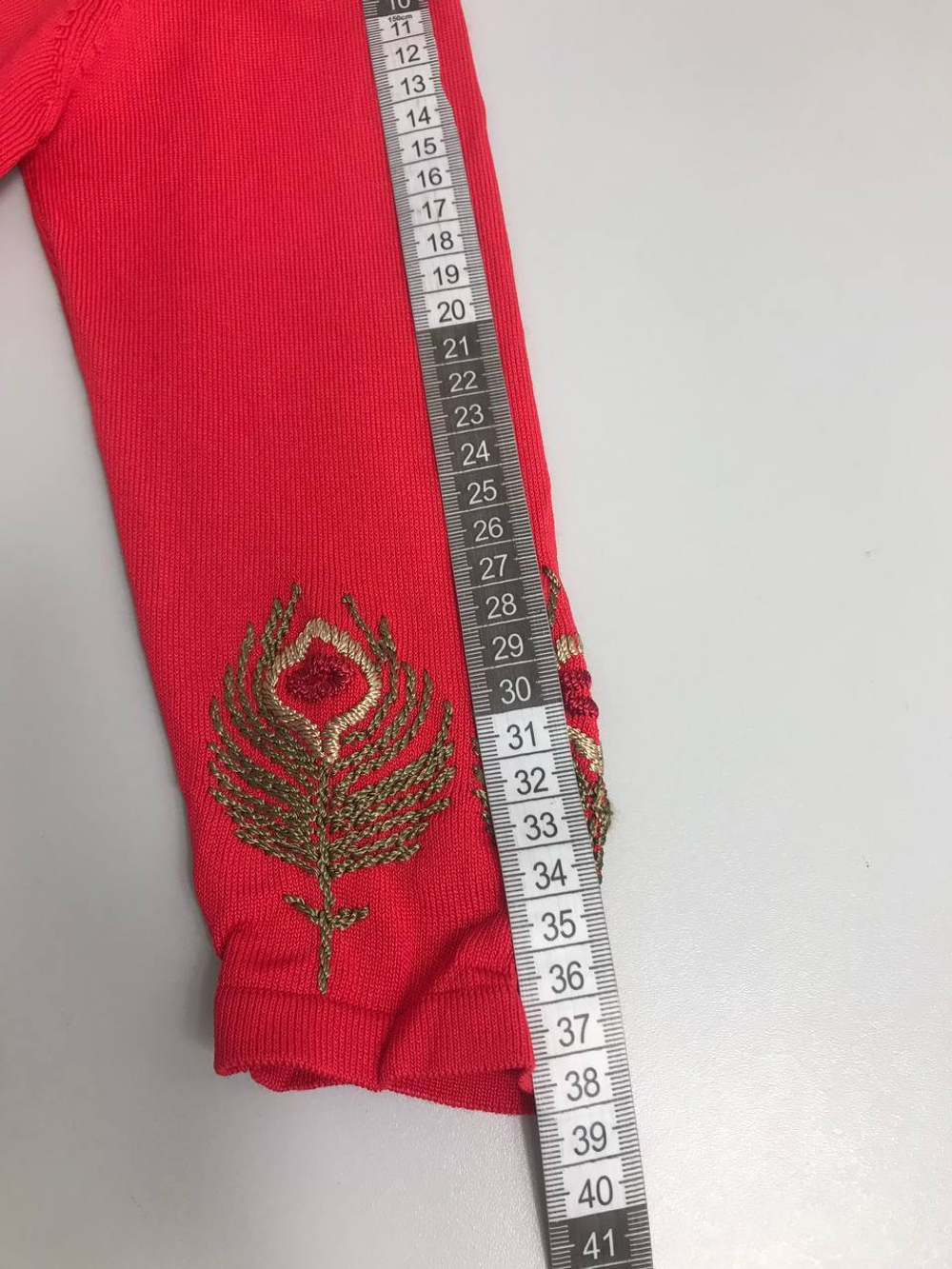 Джемпер Wool Street с вышивкой 44 размер