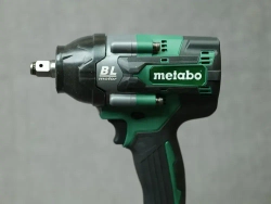 Гайковерт аккумуляторный ударный Metabo, 2 АКБ, 21v