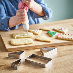 IKEA LÄTTBAKAD  (ИКЕА ЛÄТТБАКАД)  -  Ножницы для печенья, 4 шт., нержавеющая сталь