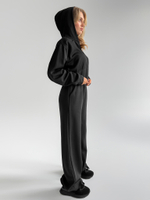 Костюм спортивный Mirana из укороченной толстовки и широких брюк на резинке