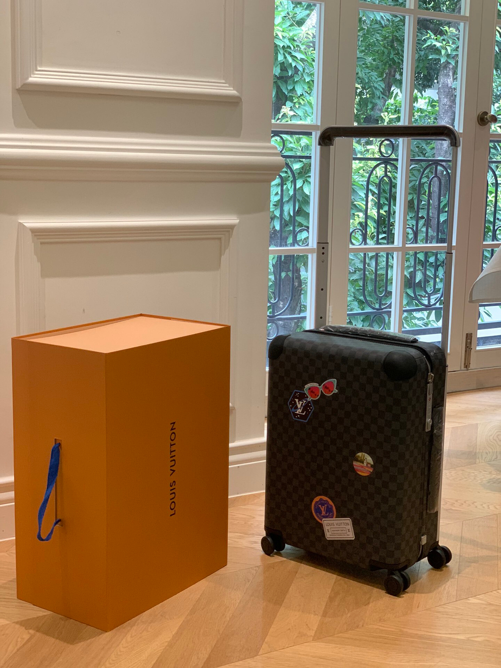 Louis Vuitton Horizon 55