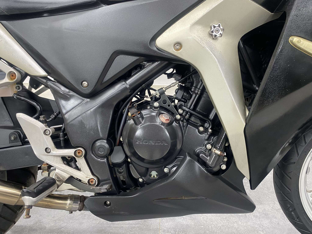 Honda CBR250R , 2012