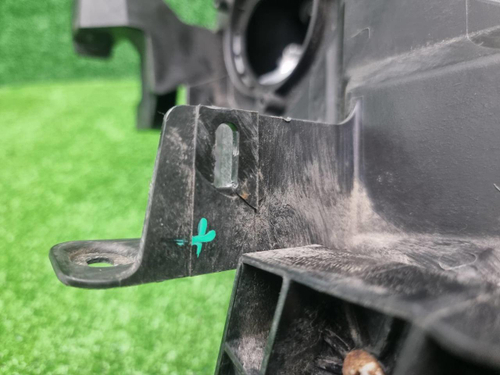 Фара левая Nissan X-Trail Т31 (2010-2015) ксенон