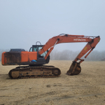 HITACHI ZX200 Экскаватор ZX200-5A (Дизельный, 5,2 л, 163 л.с., АТ)