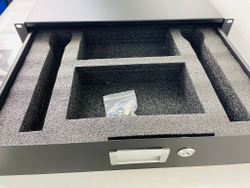 Уценка! Рэковый ящик 2U, с замком