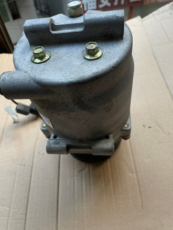 Компрессор кондиционера для Dongnan V3 V5 V6 (4A91 4A92), Dongfeng Jingyi 1.5 XL —
