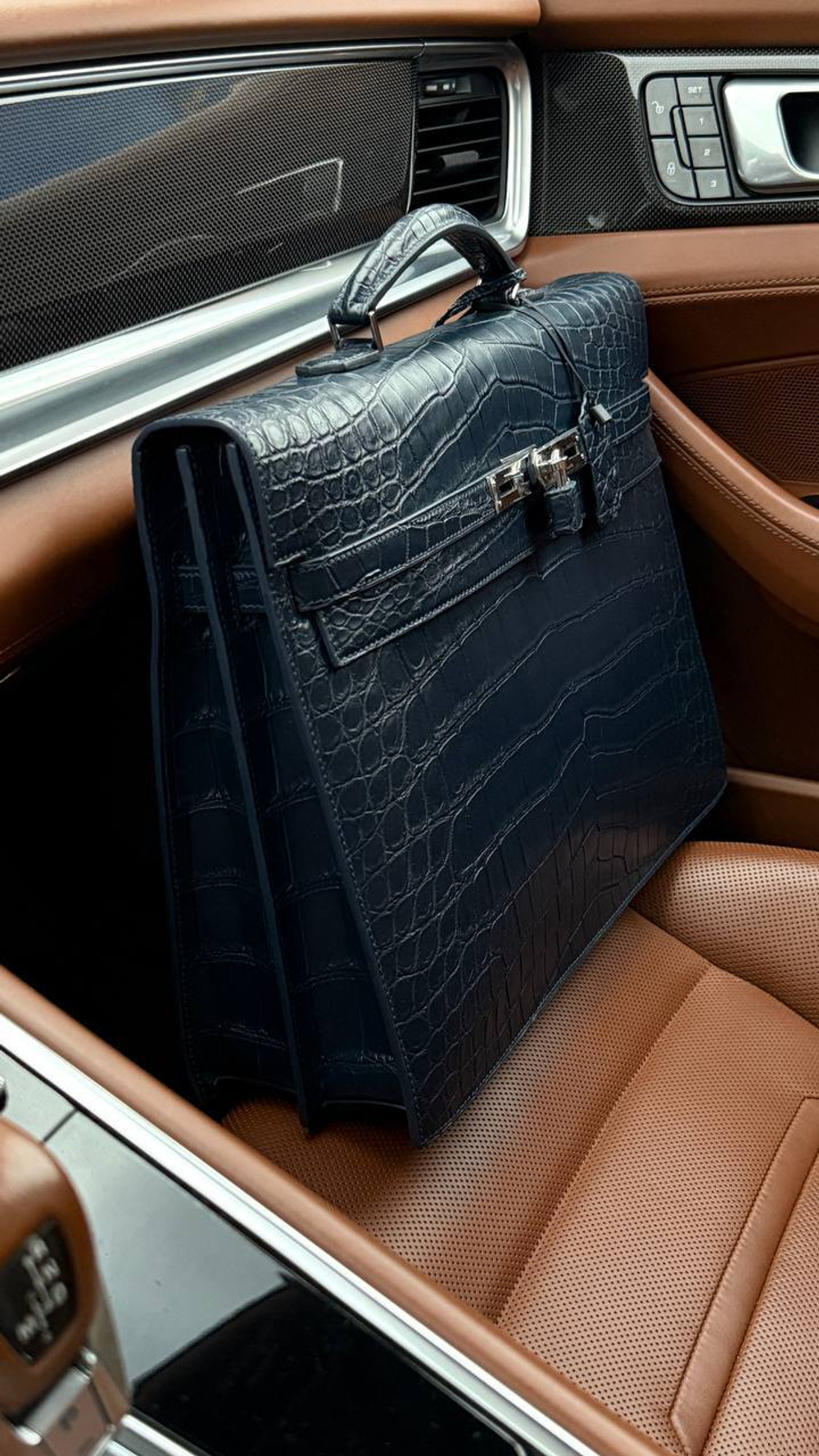 Портфель Hermes из кожи крокодила
