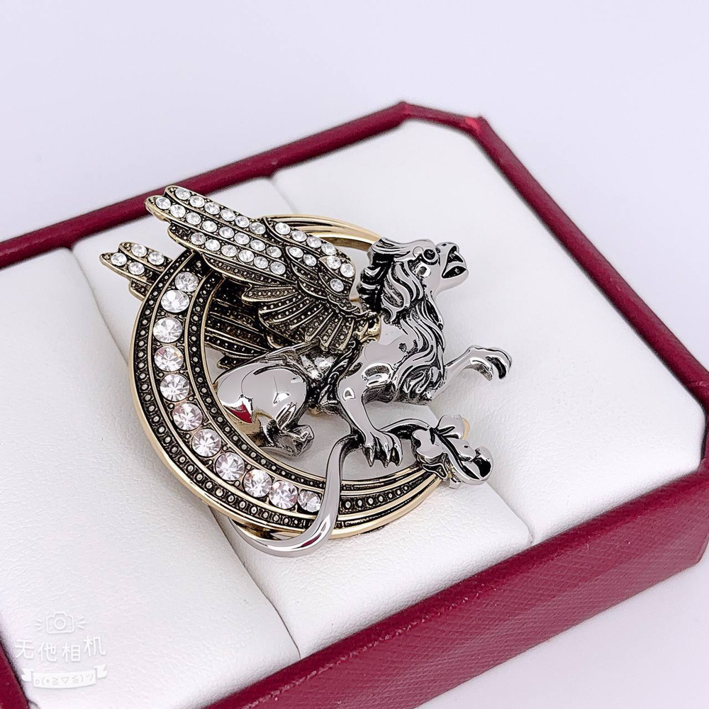 Брошь Jewelry - арт031