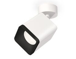 Ambrella Комплект накладного поворотного светильника MR16 Споты XM7812002