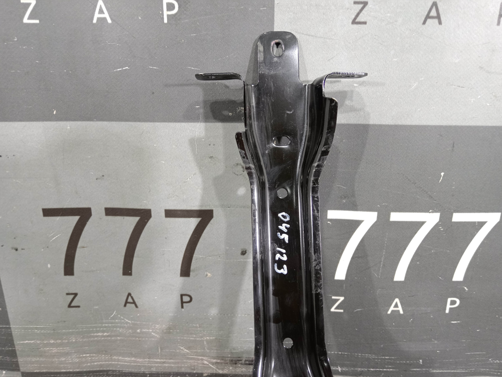 Кронштейн замка капота Haval F7 1 19-24 Б/У Оригинал 8400261XKQ00A