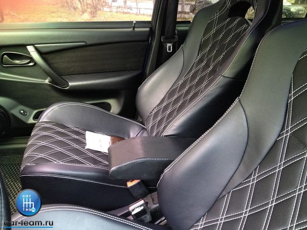 Анатомический комплект для переделки сидений ВАЗ в "Recaro" (Рекаро) из экокожи "Одинарный ромб 4см"