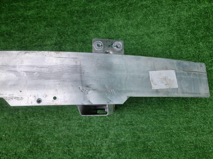 Усилитель передний BMW 3er G20 (2018-н.в.)